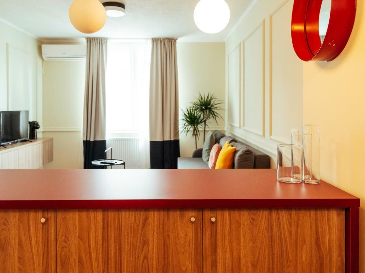 Classy Apartment - Old Town Bukarest Eksteriør billede